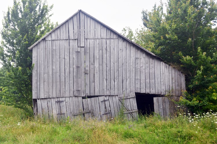 barn